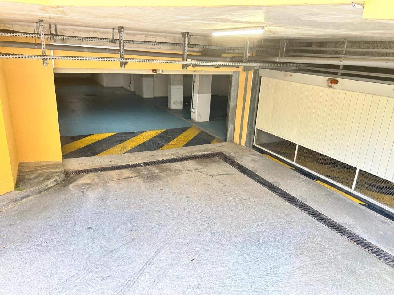 Apartment Vue 02 45m Et Parking *