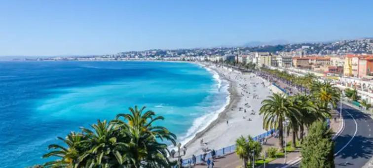 Cosy Flat 250m From Apartment *