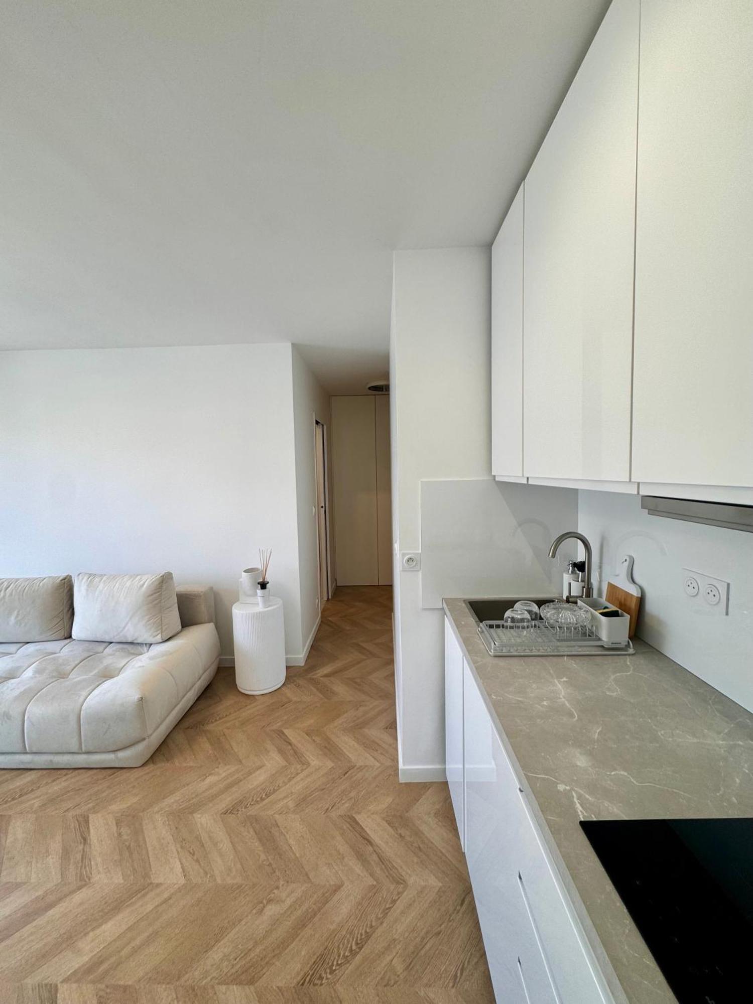 Apartment Charmant 2p Moderne Et Epure Pres De La Mer Et De La Celebre Promenades Des Anglais - Vivez Le Reve Mediterraneen