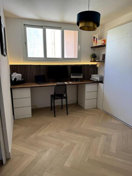 Modern Massena Place * Nice