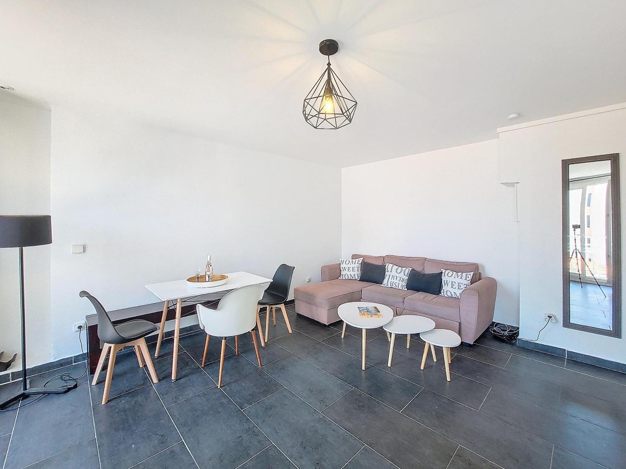 Apartment Nestor&jeeves - Gioffredo - - Near *