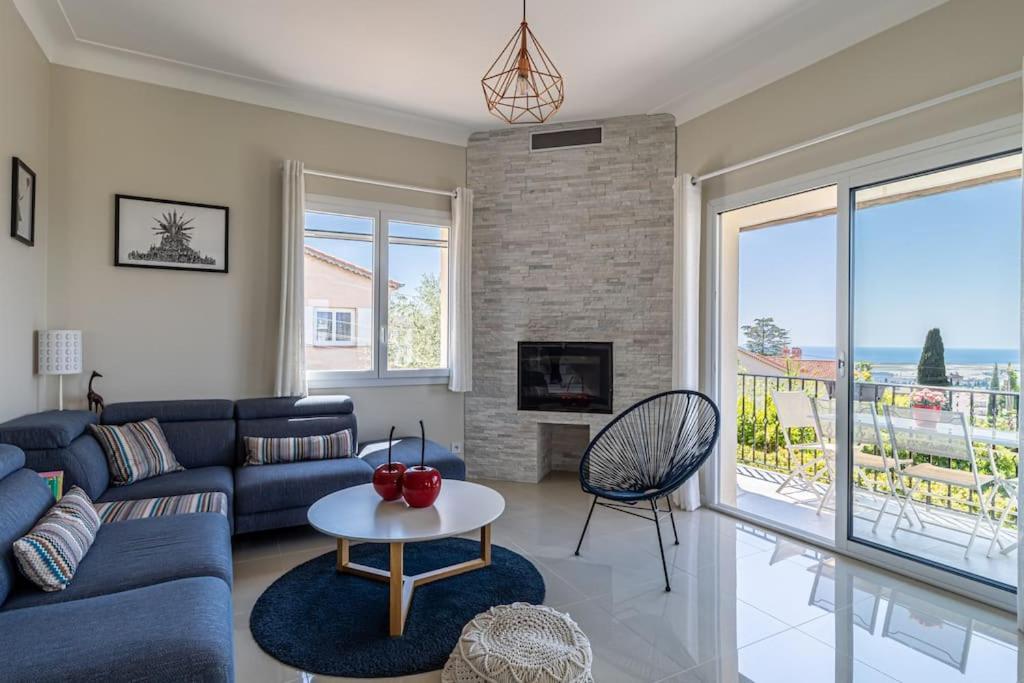Sea View Villa, Pool, 4 Bedrooms, Air Conditioning, 1 Mile * Nice
