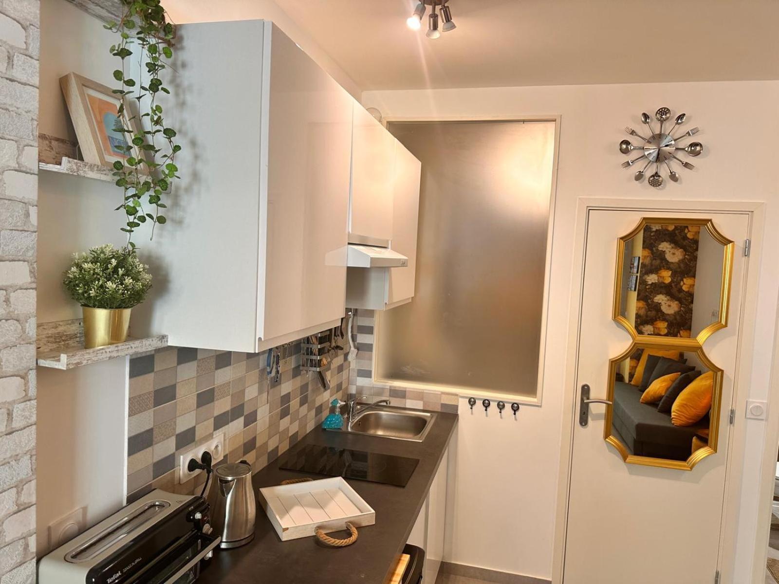 Coeur Delille Fshh Aparthotel 3*