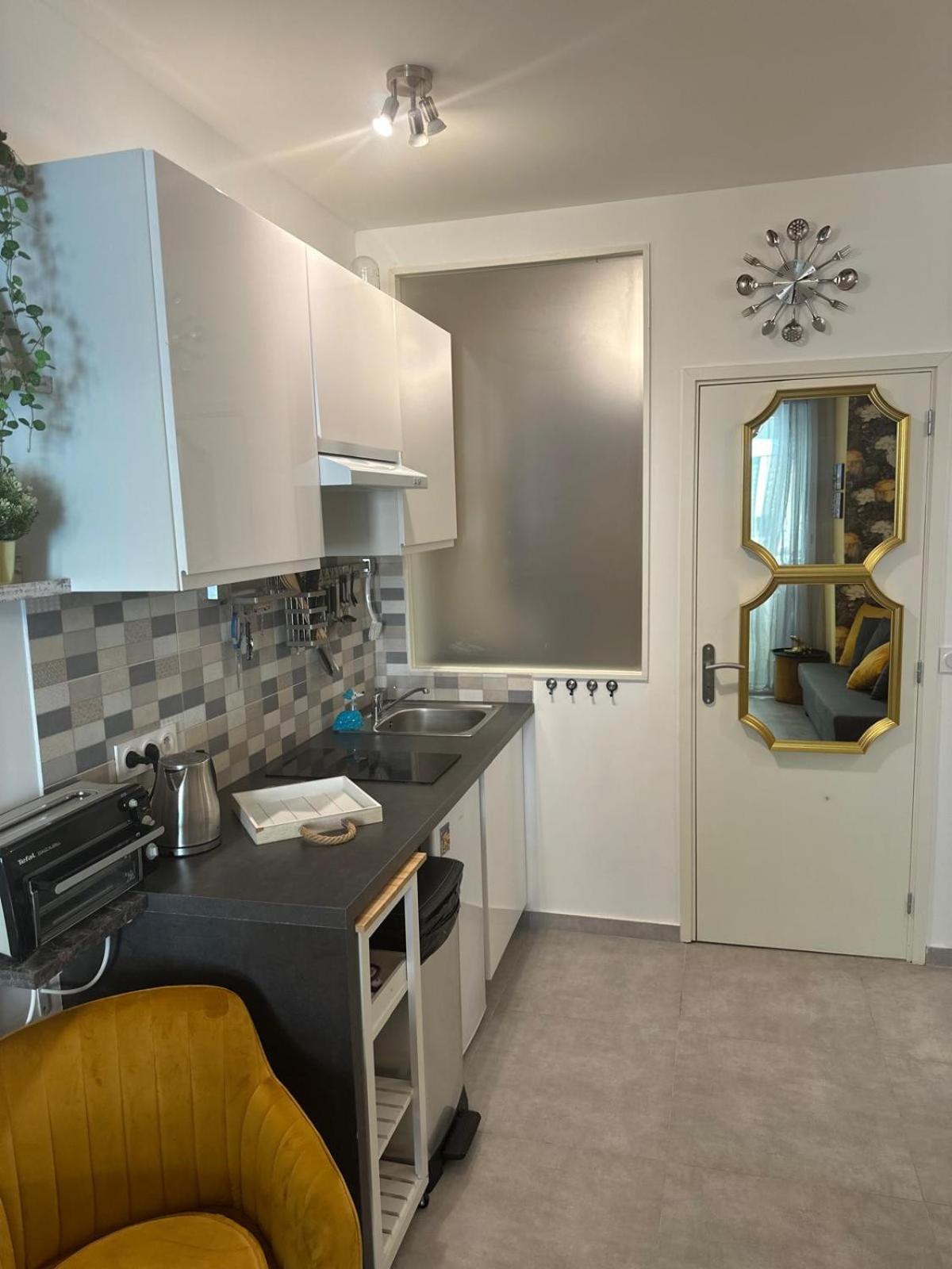 Aparthotel Coeur Delille Fshh