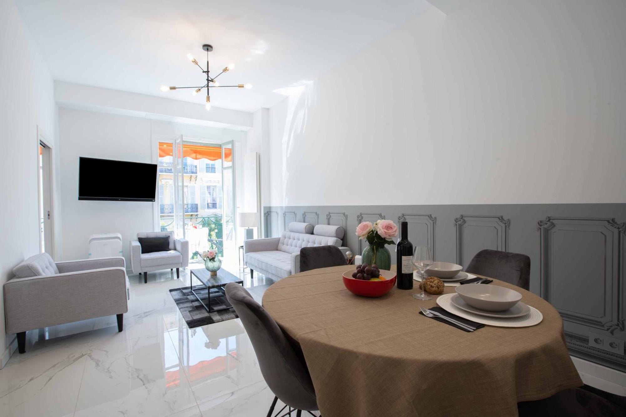 Le Magenta - Happy Apartment