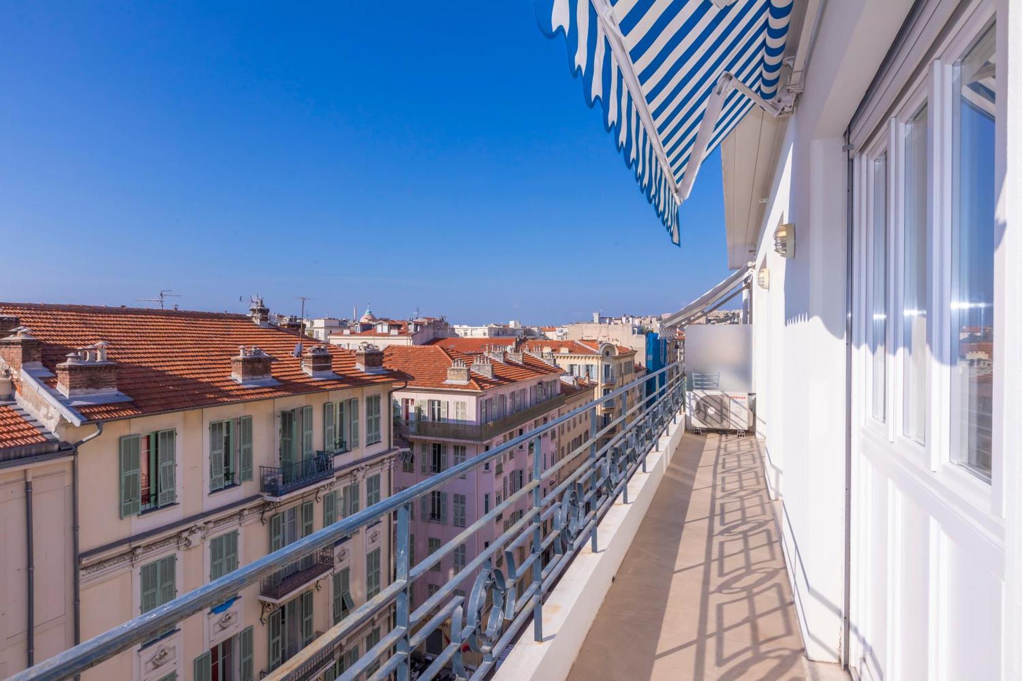 Rooftop At Palais De La Buffa - Happy Apartamento Nice