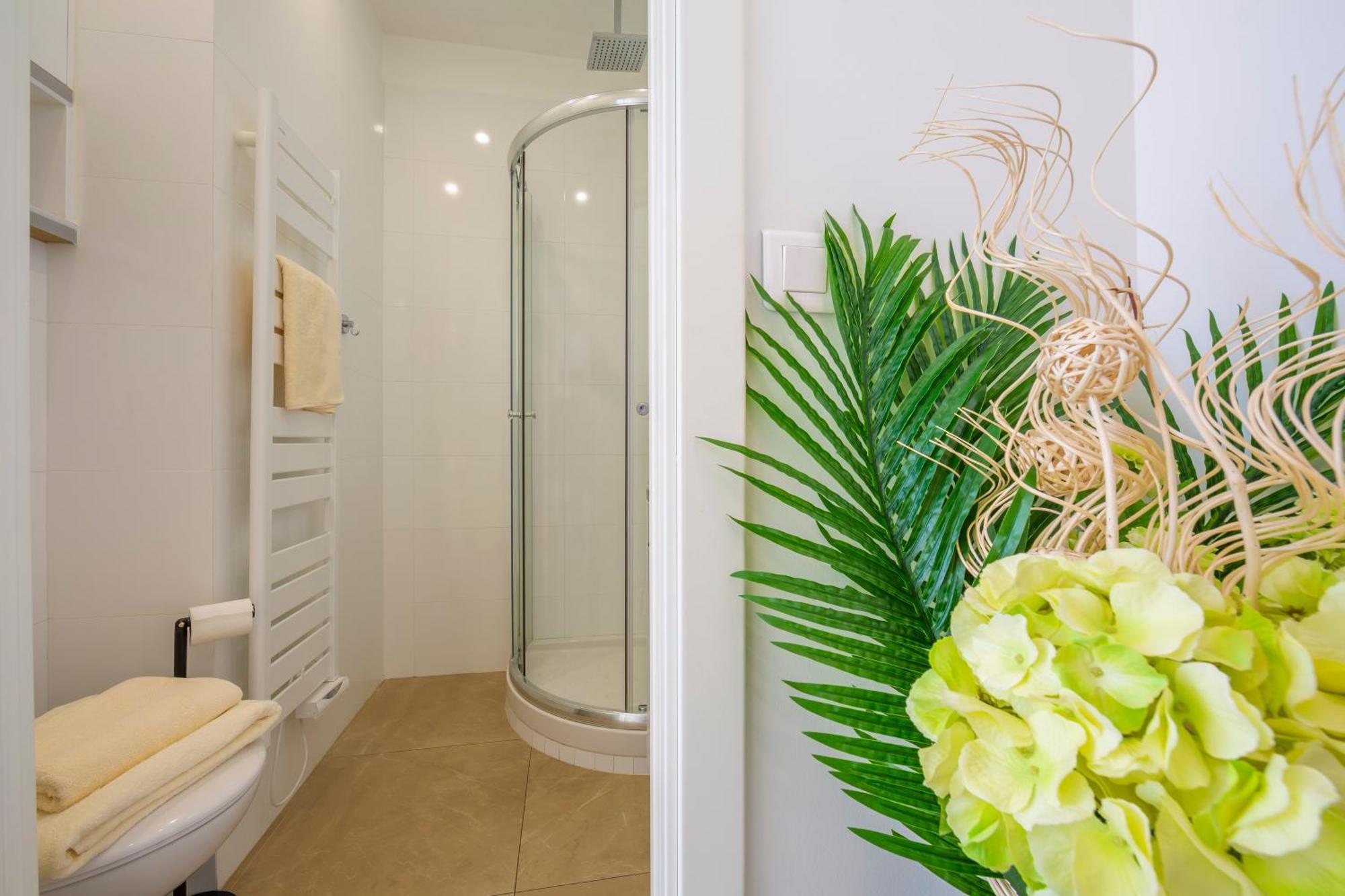 Rooftop At Palais De La Buffa - Happy Nice