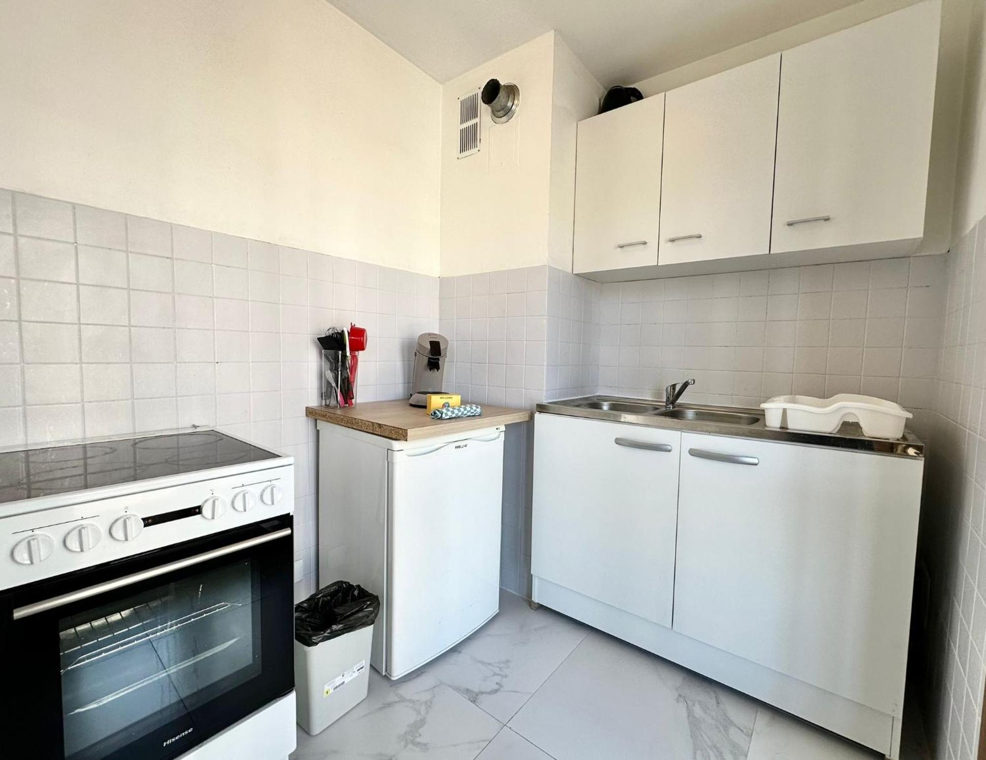Studio - Plage A 50m, Tram, Wifi Et Commerces Nice