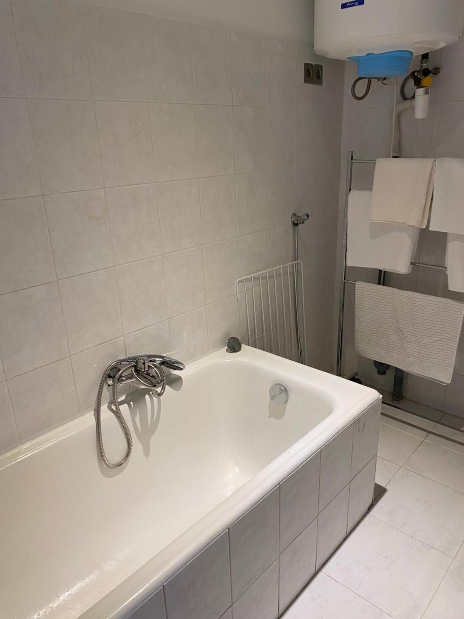 Apartment Flores *