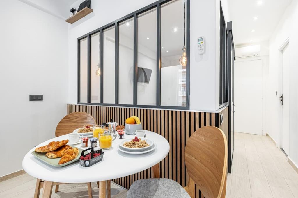 Smolett - Superb Studio Suite Downtown W Ac Apartment Nice