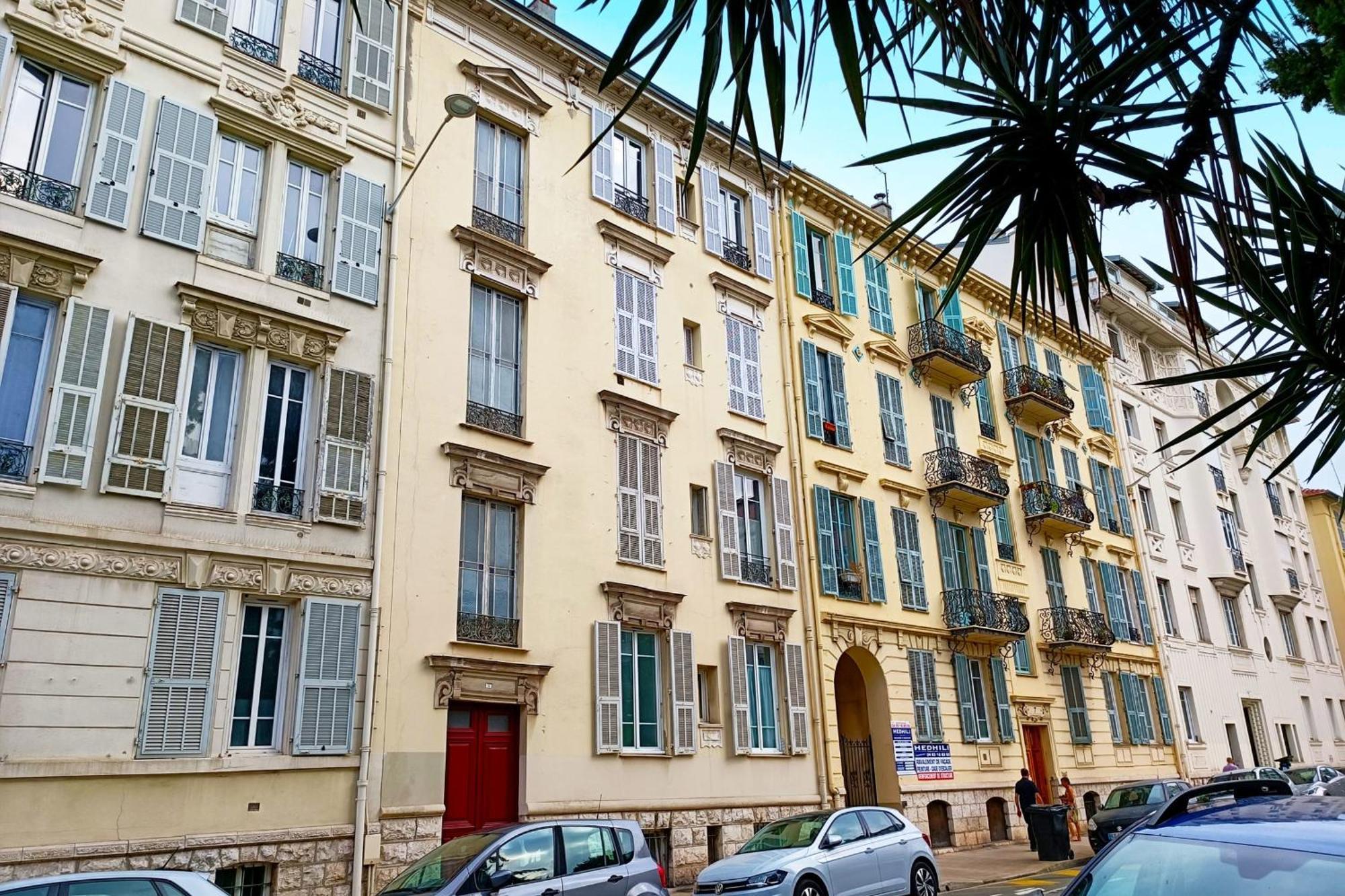 Apartment Spacious T2 Near The Historic Sites Of *