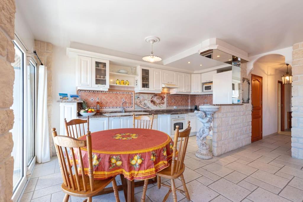 2 Pieces Balcon Vue Imprenable Mer---ville---montagne Nice