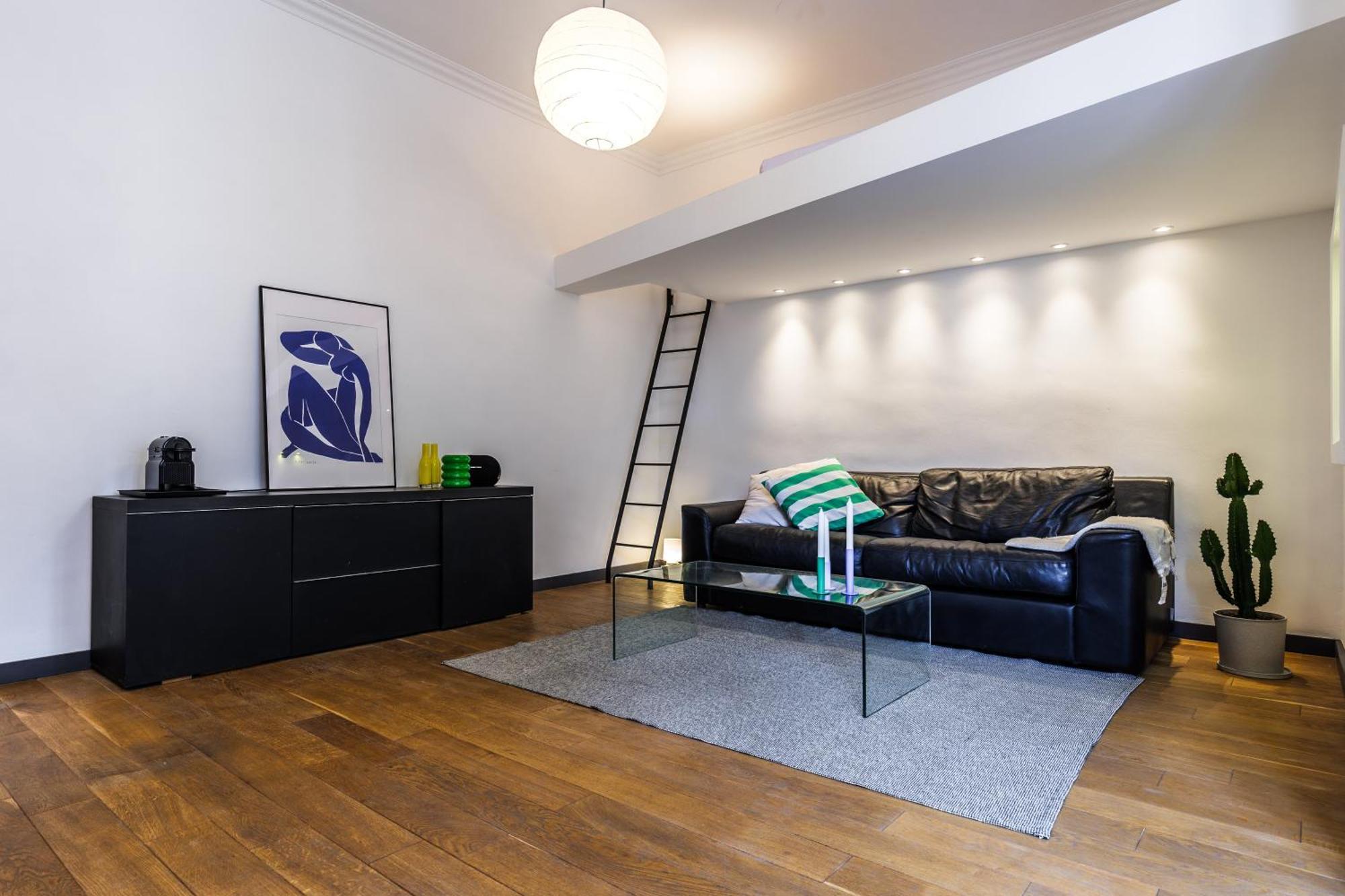 Beau Studio Centre Apartment *