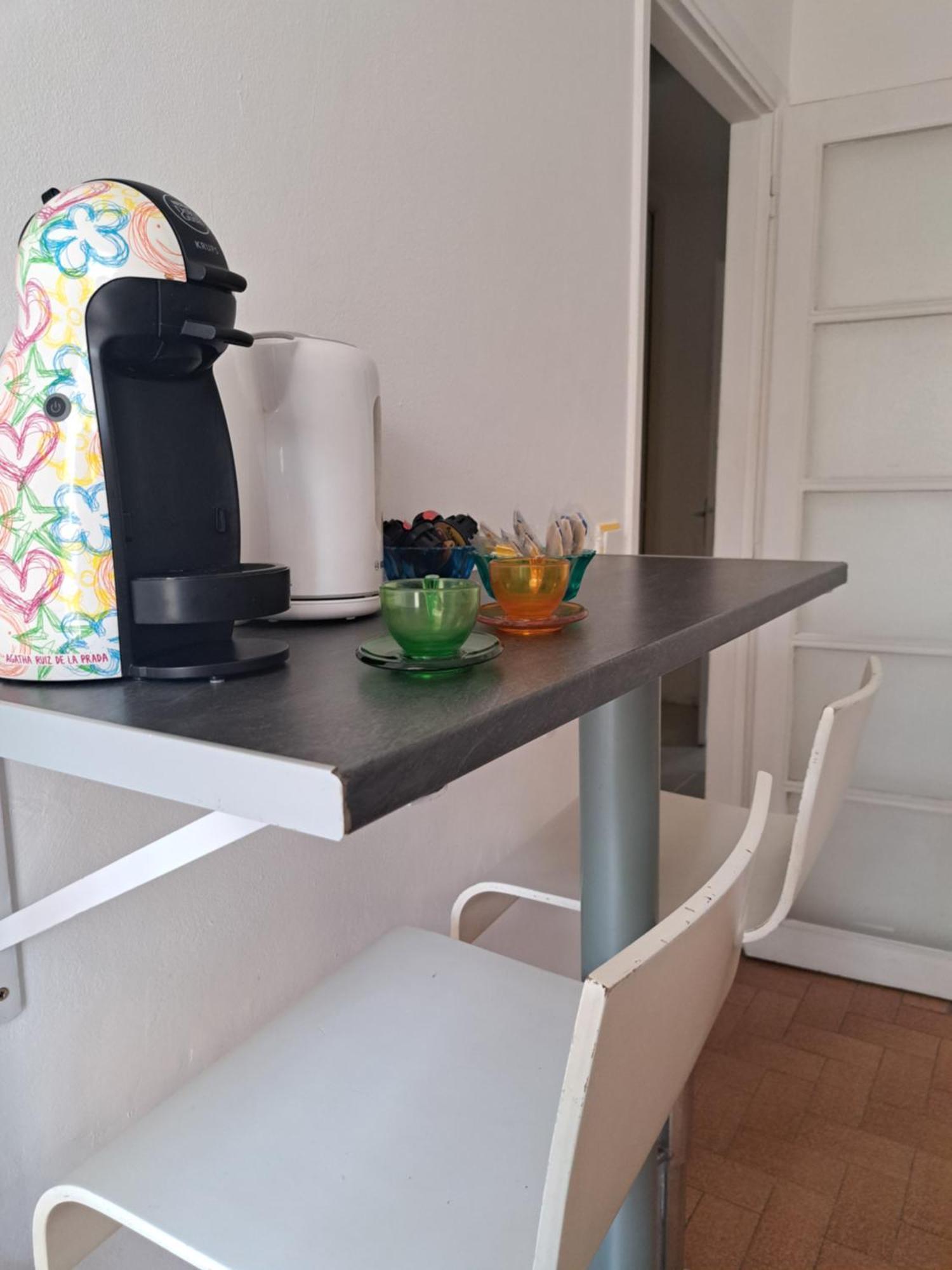 Vue Mer, Plage A 5Min A Pied, Acces Direct En Tramway Apartment Nice