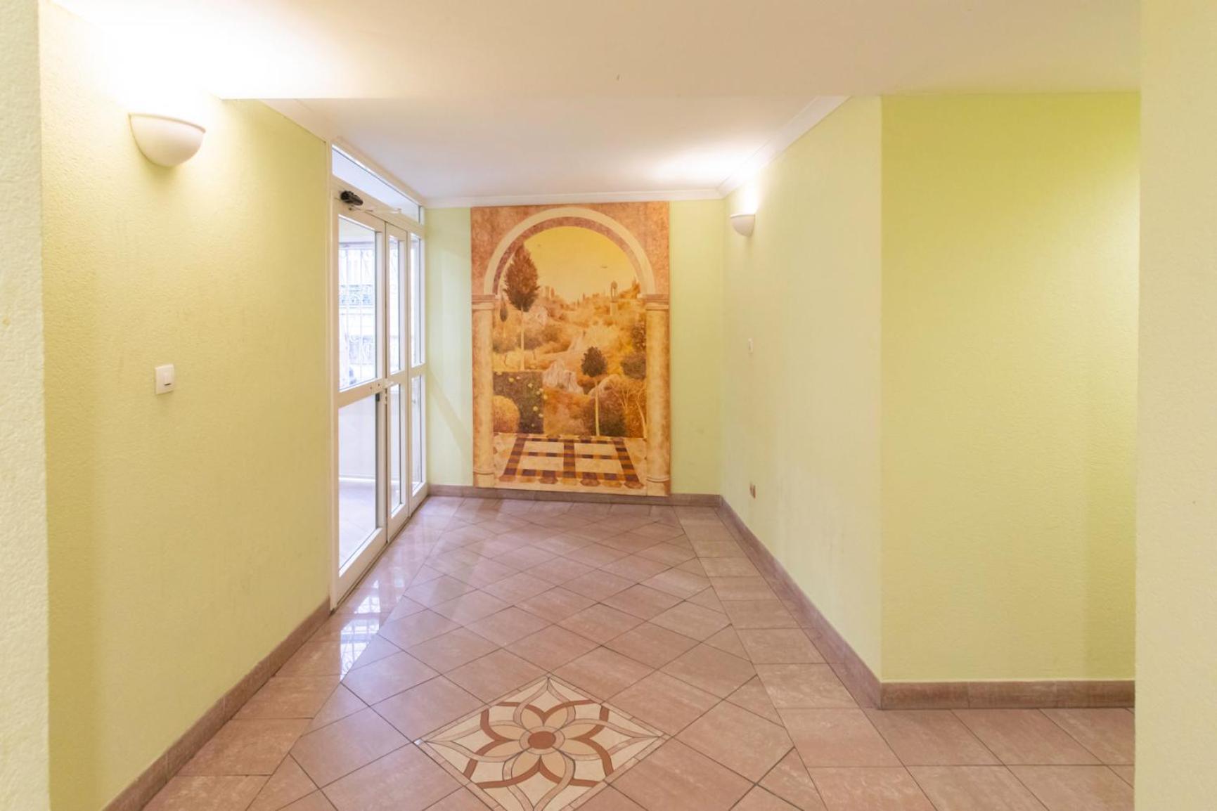 Apartment #58 Clim & Balcon 5mins Marche De La Nice