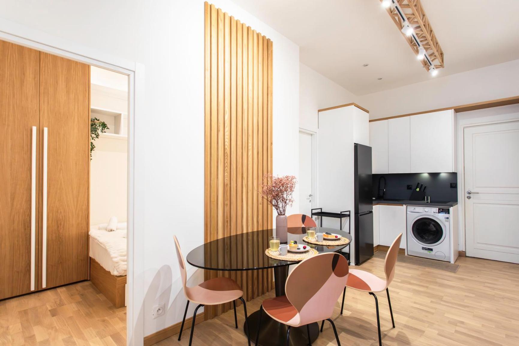#51 1bdr Massena,central 5 Min To The Ac Apartment