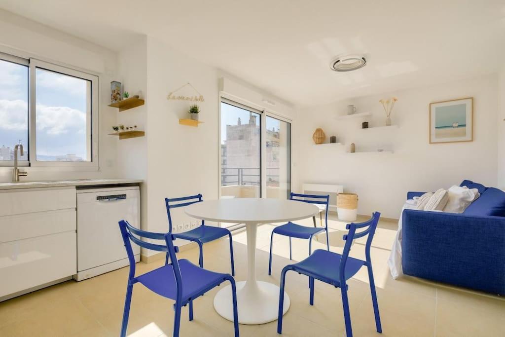 T2 Avec Terrasse Et Parking Prive Au Coeur De *