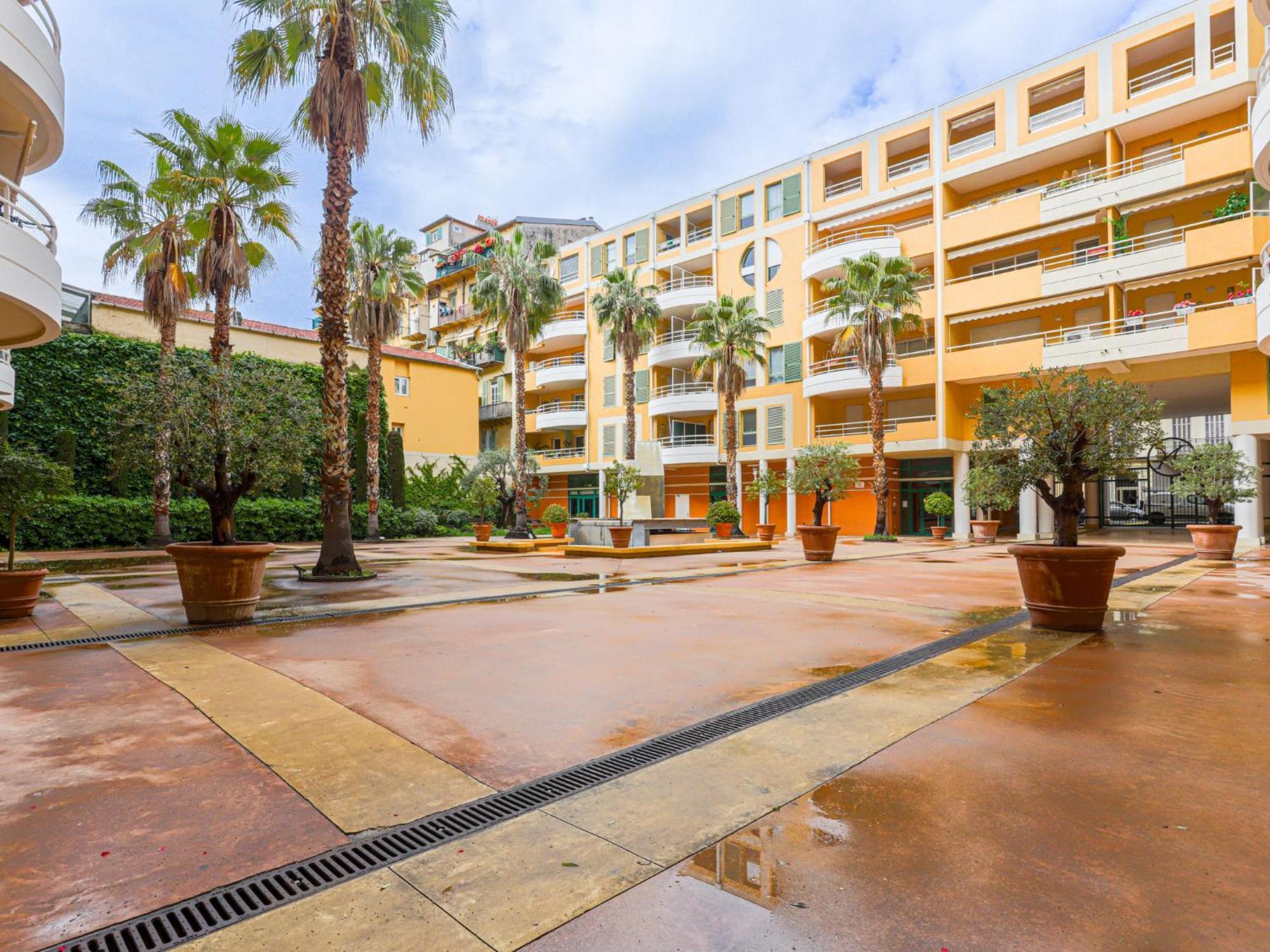 Les Balcons De Port By Interhome