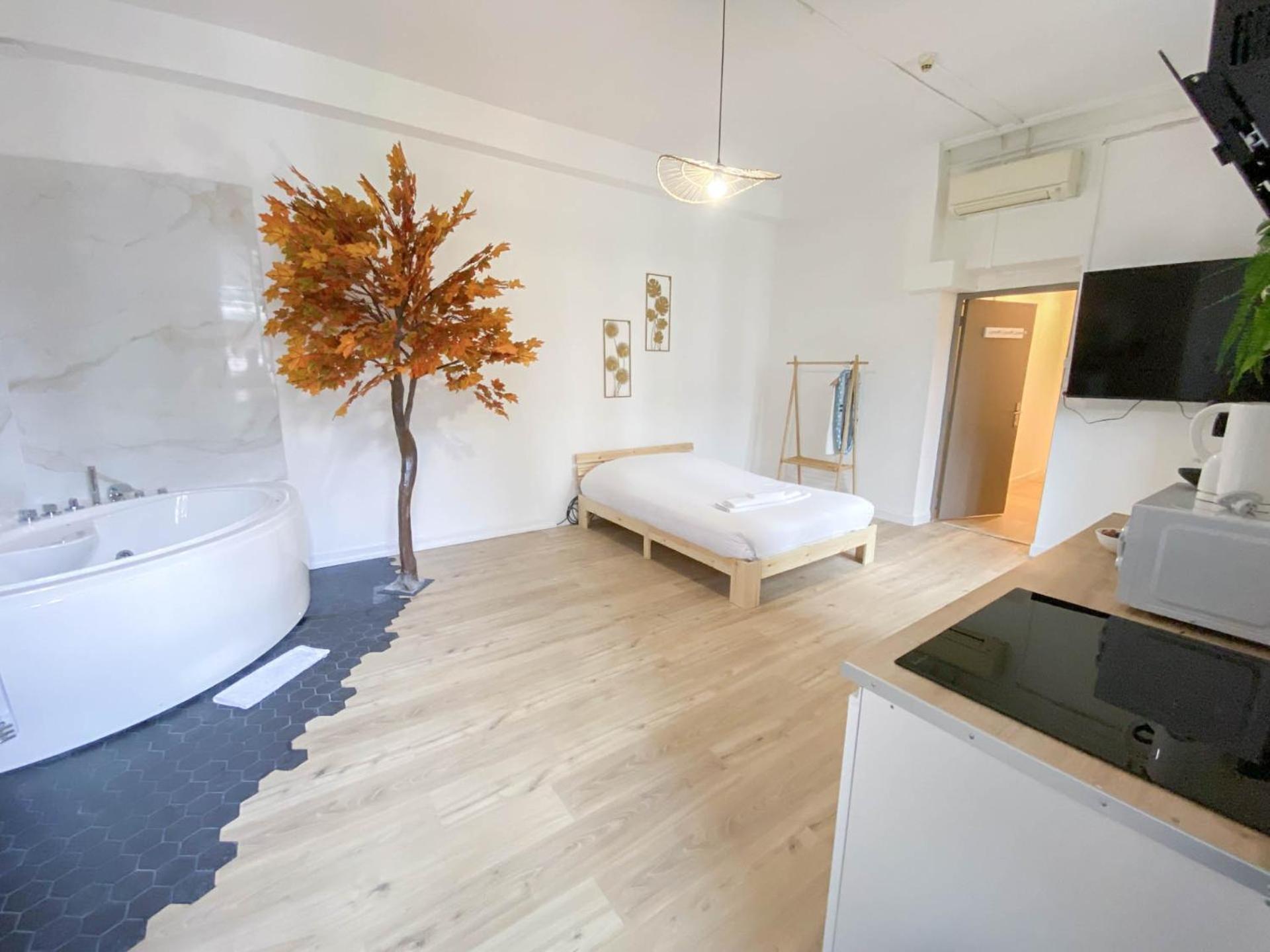 Aparthotel Les Orangers Nice