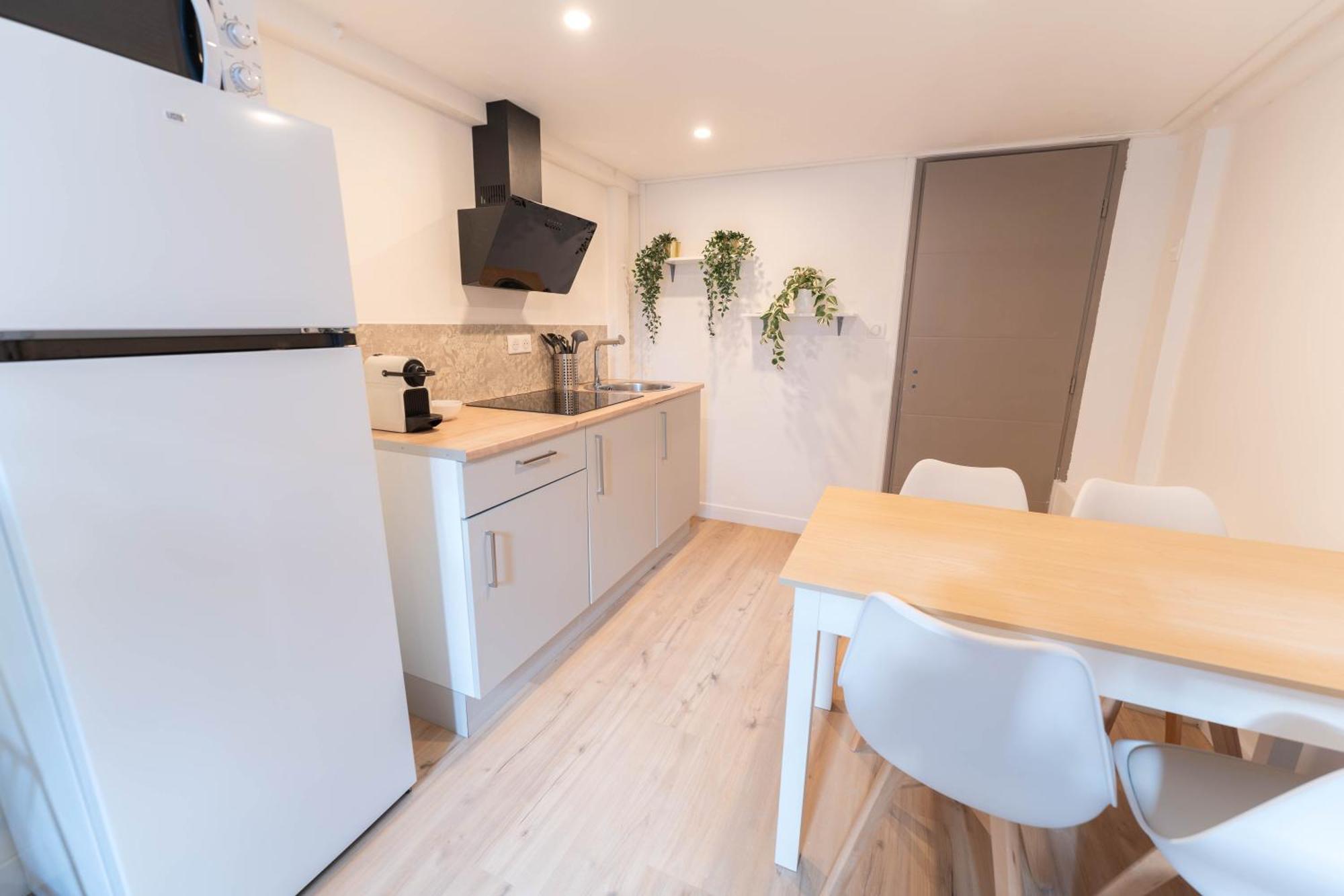 Les Orangers Aparthotel Nice