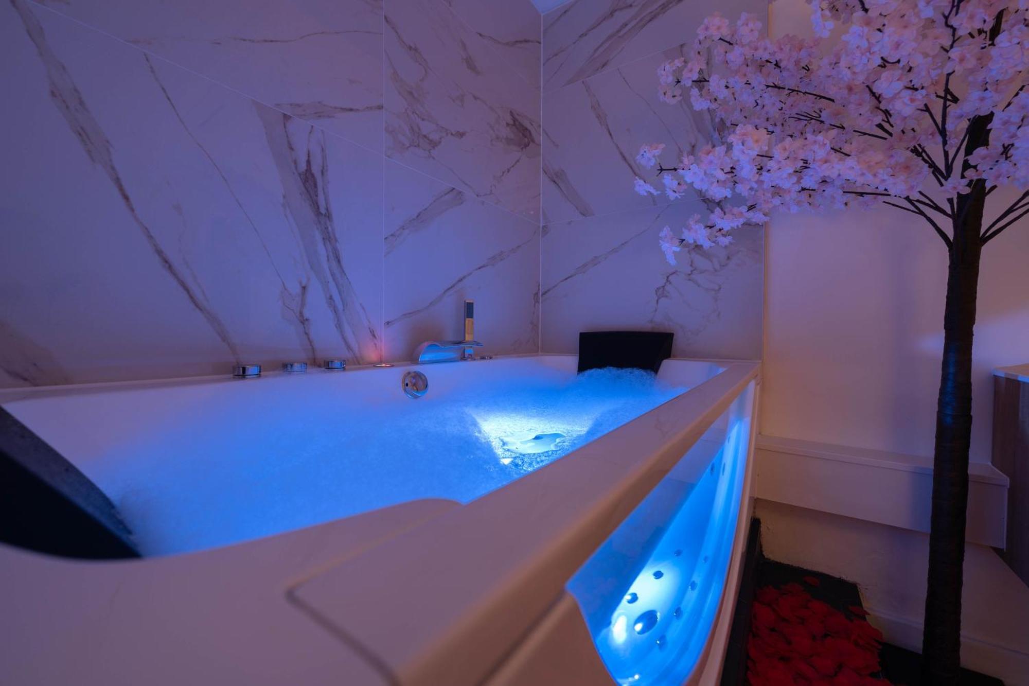 Les Orangers 3* Nice