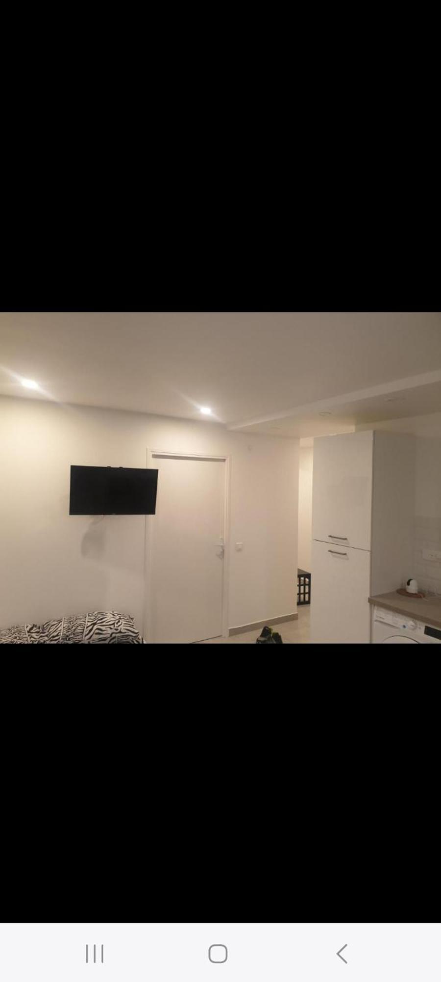 Grand Appartement, 2 Ou 3 Ou 4 Pieces, Tramway Sur Place, Proche Gare Sncf St Augustin 5 Min, Aeroport A 7 Min, Ou Allianz Riviera 10 Min, Palais Nikaia 2 Min , Supermarche Sur Place, Parking Possible Si Disponible Ou Payant A 1000 Metre *