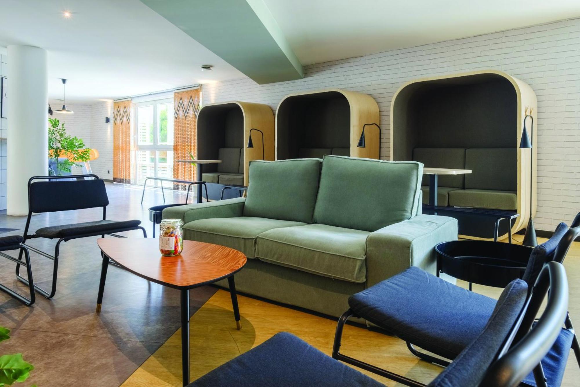 Student Factory Apartment