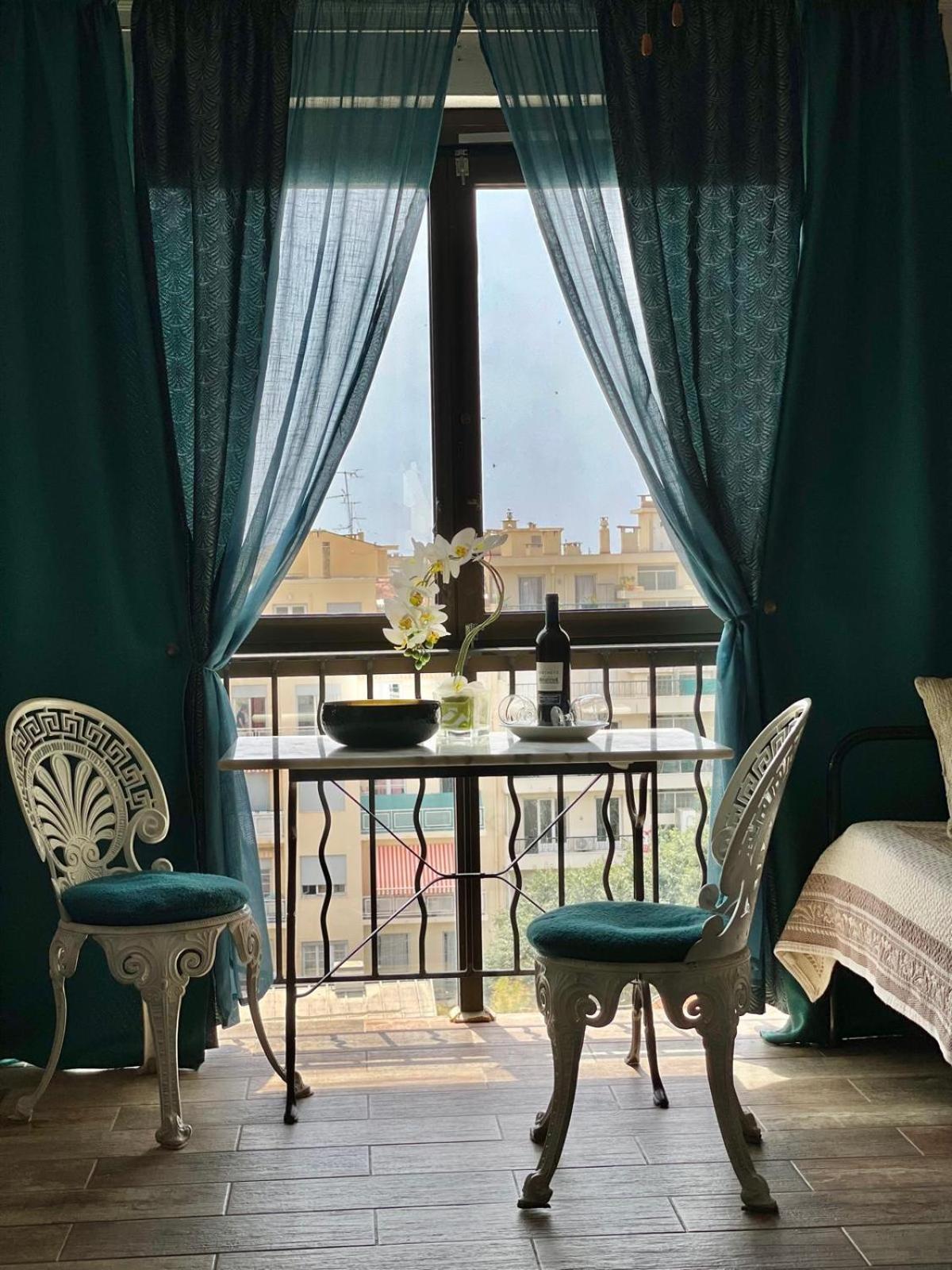 Luxurious Studio In 450 M Of The Sea Nice