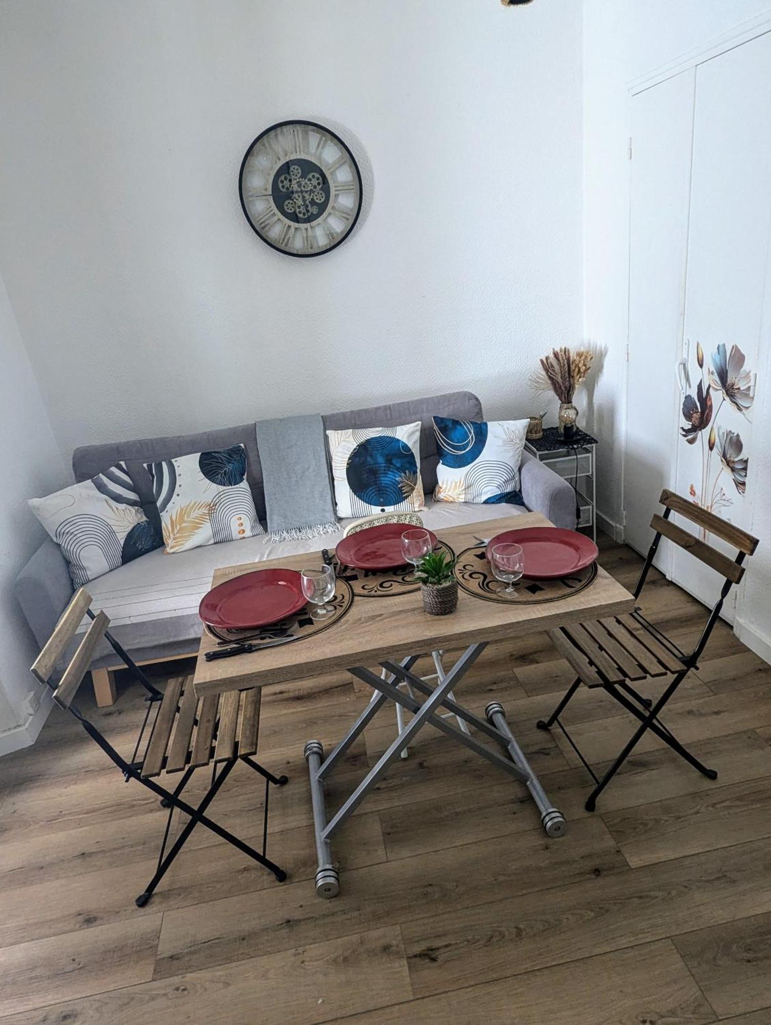 Apartment Cosy Proche Du Port