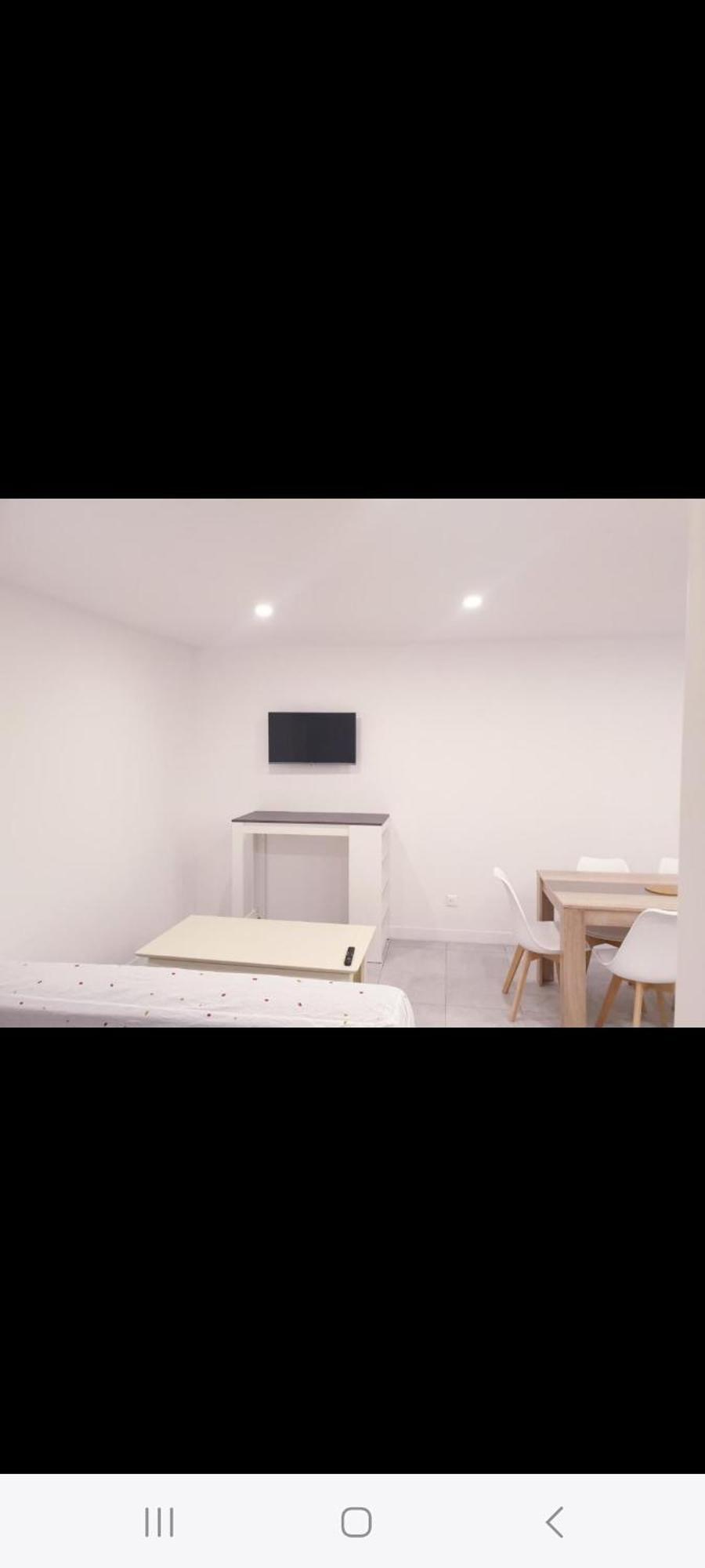 Grand Appartement, 2 Ou 3 Ou 4 Pieces, Tramway Sur Place, Proche Gare Sncf St Augustin 5 Min, Aeroport A 7 Min, Ou Allianz Riviera 10 Min, Palais Nikaia 2 Min , Supermarche Sur Place, Parking Possible Si Disponible Ou Payant A 1000 Metre Nice