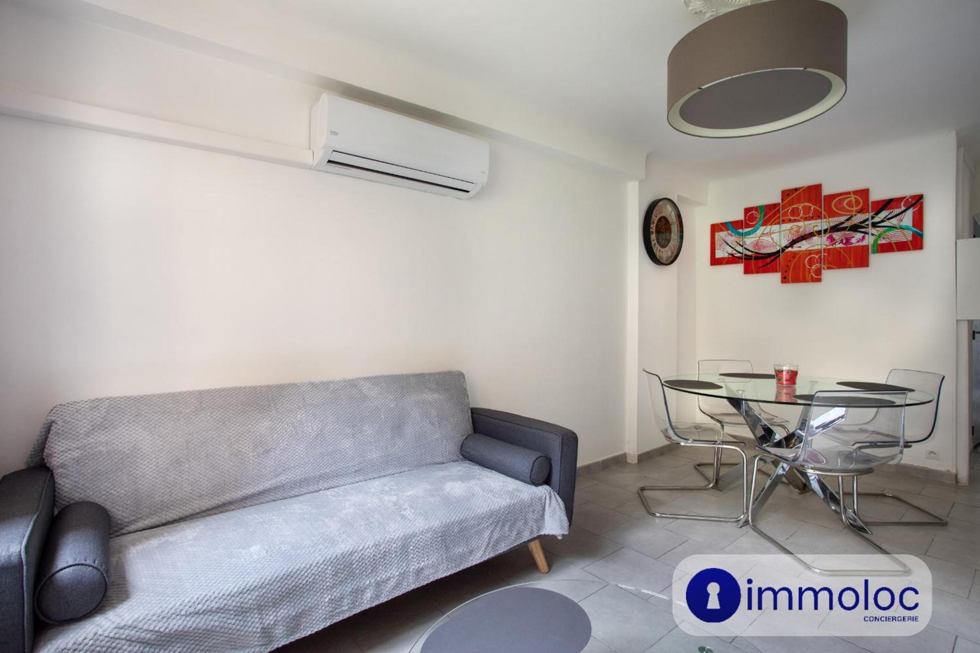Pasteur With Parking Space Apartment *