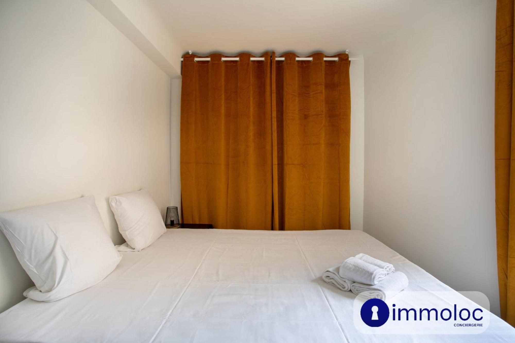 Apartment Pasteur With Parking Space *