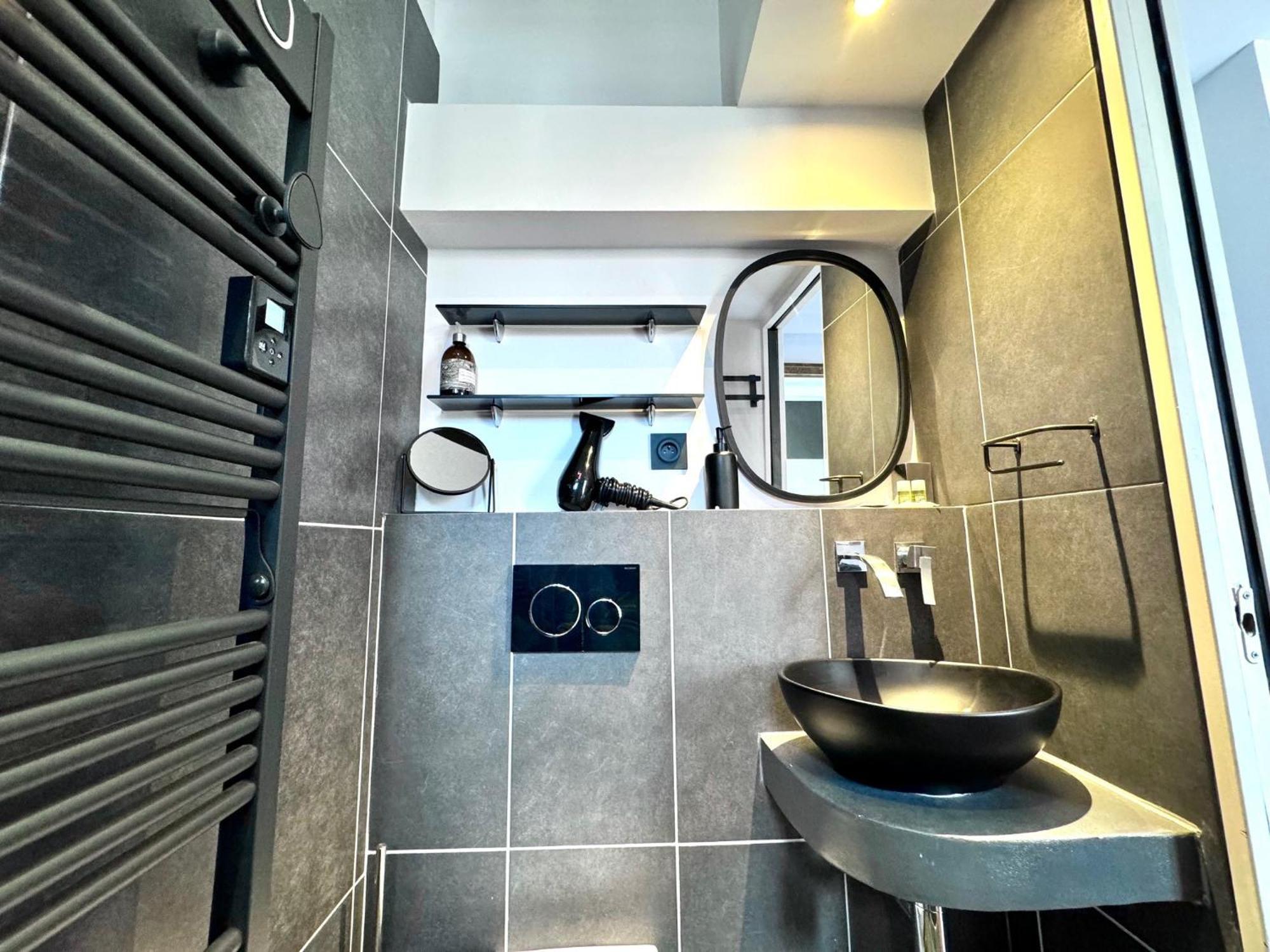 Riviera - Le Petit Balcon De L'opera - Old Town Promenade Des 3* Nice