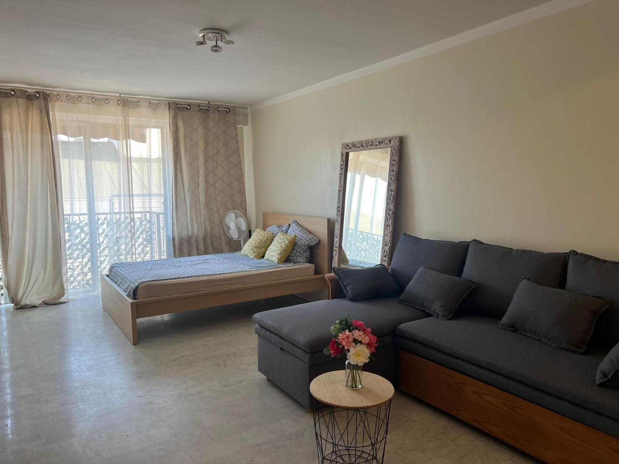 A Cote De La Apartment *