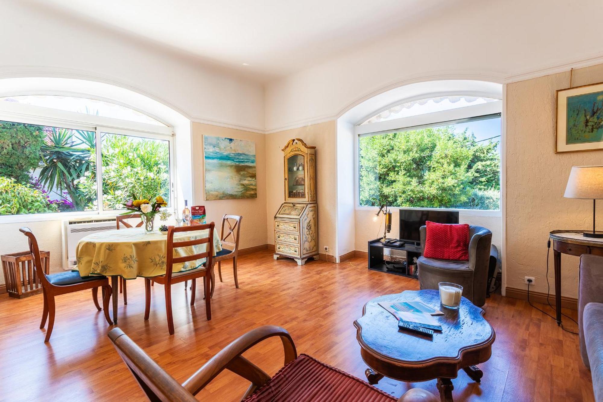 Cecile Vi4419 By Riviera Homes *