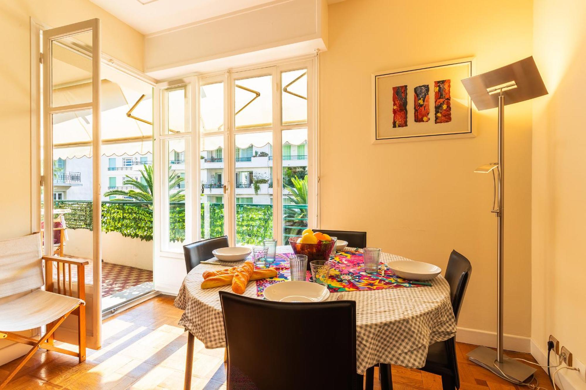 Le Capitol 2 Ap 4421 By Riviera Homes Apartment