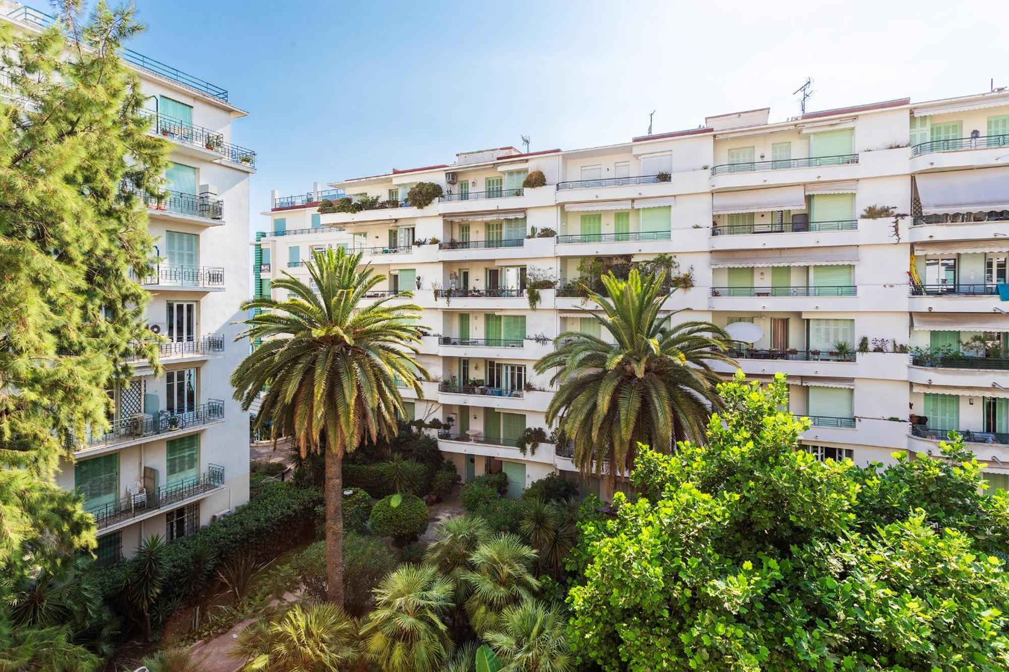 Le Capitol 2 Ap 4421 By Riviera Homes Nice