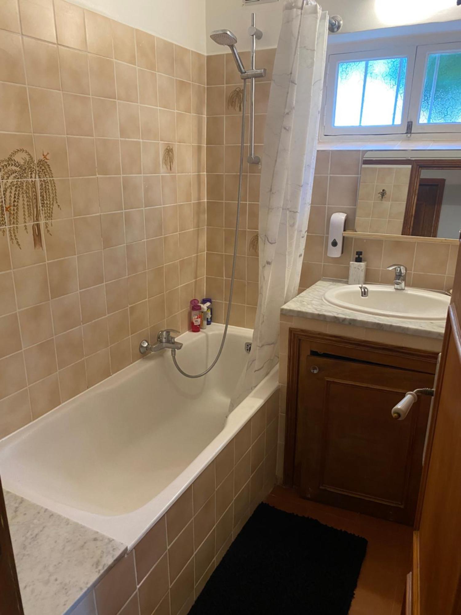 L'oustalet Apartment