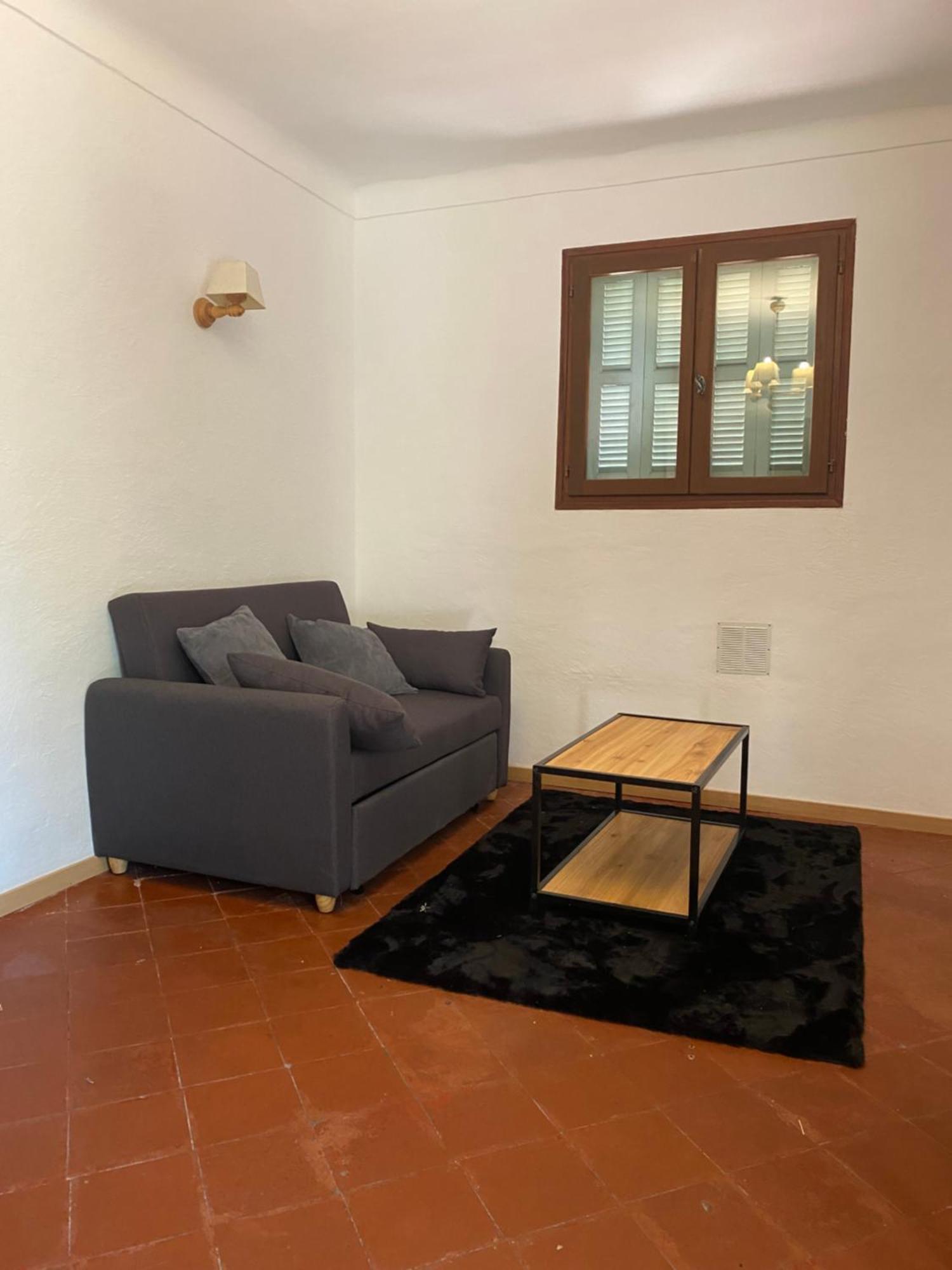 L'oustalet Apartment *