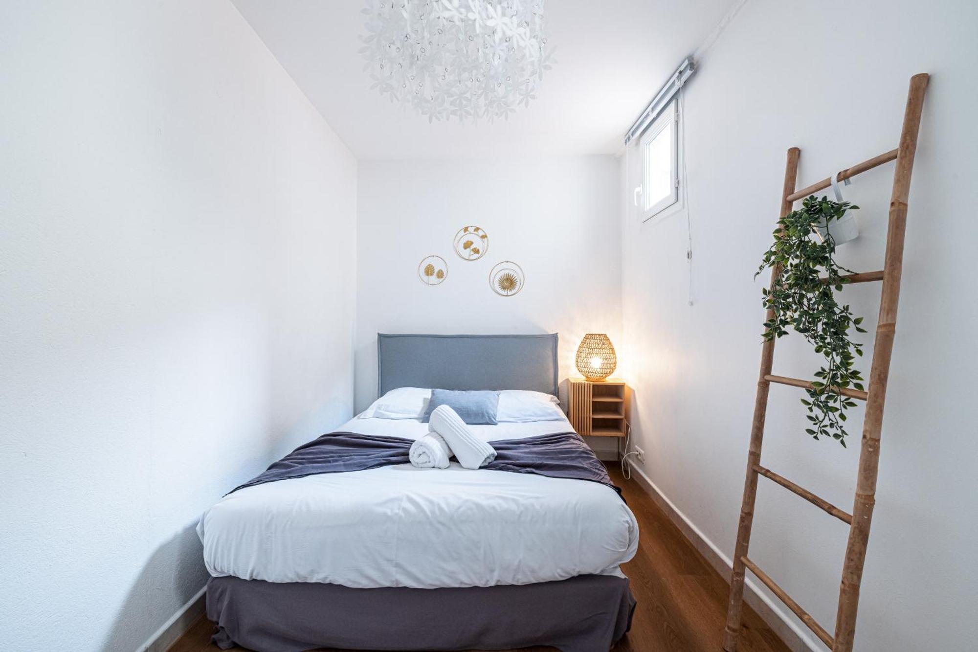 2 Bdr Heart Of The Old Town Apartamento