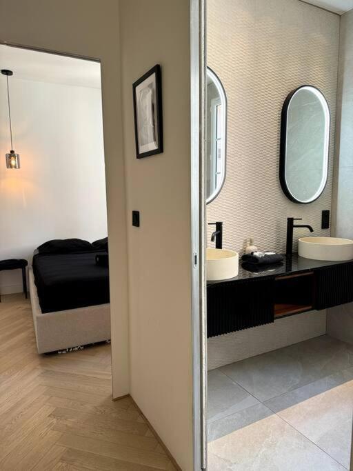 Modern Massena Place Apartment