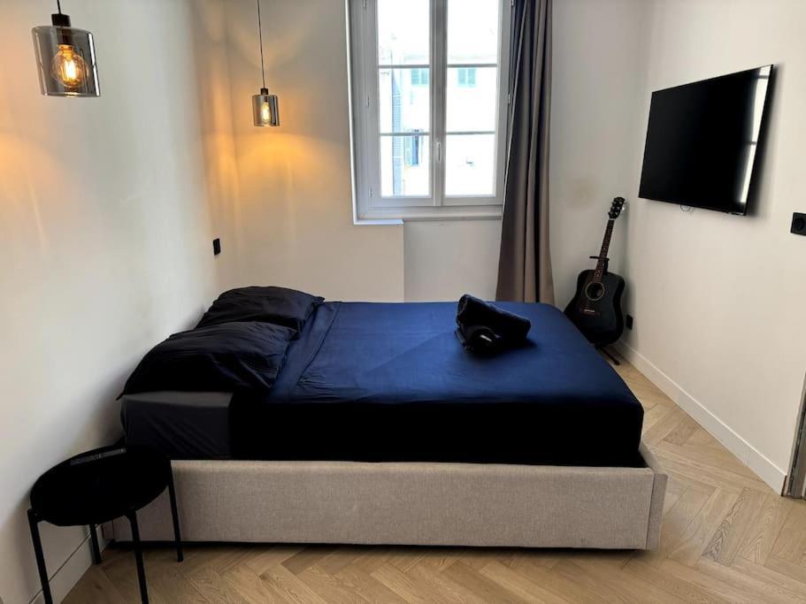 Apartment Modern Massena Place