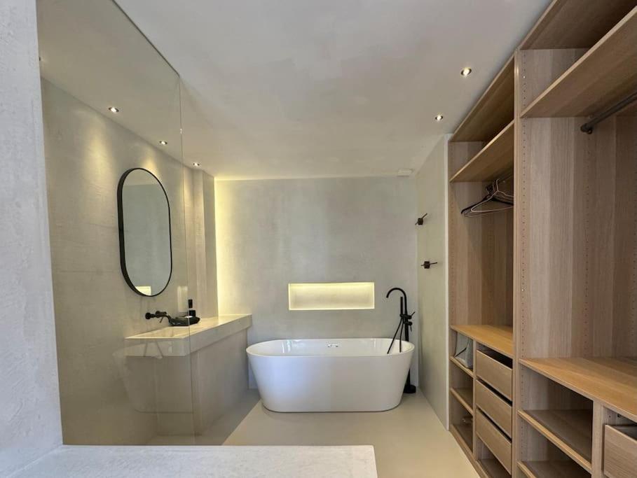 Modern Massena Place Apartment