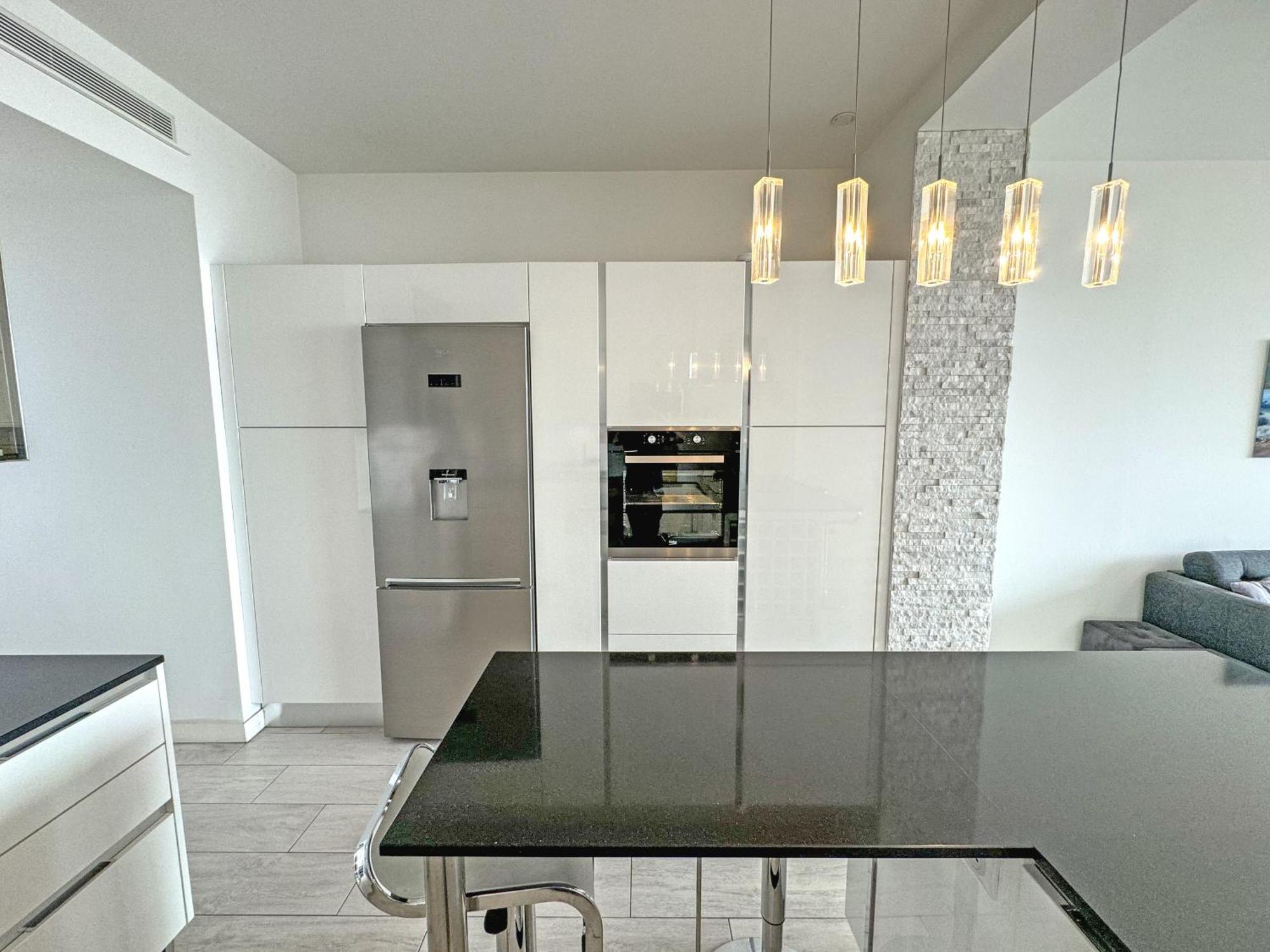Apartamento Gorgeous Oceanfront Promenade *