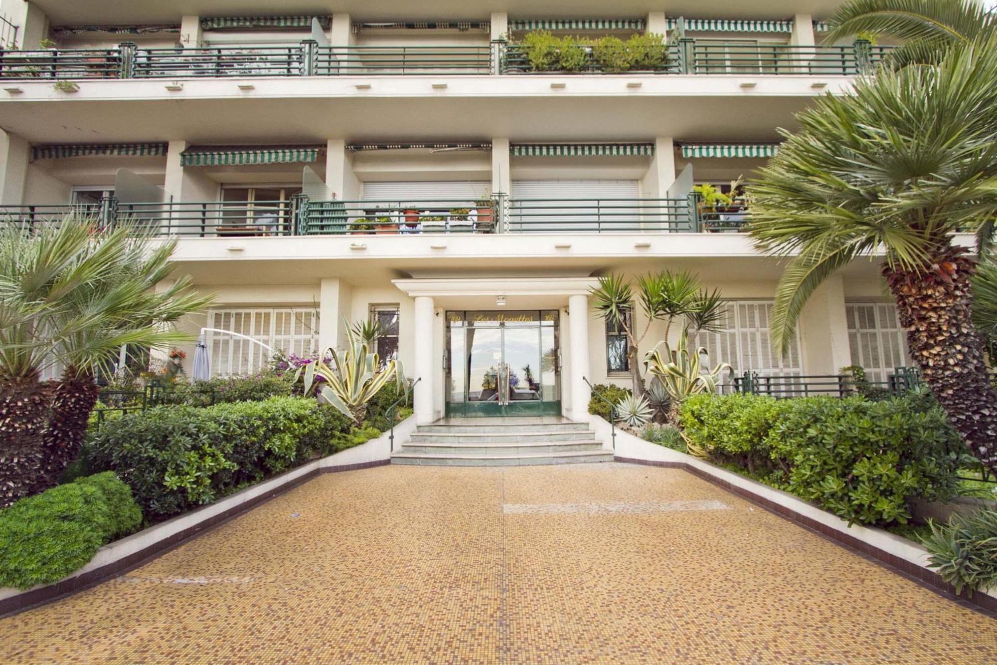 Gorgeous Oceanfront Promenade * Nice