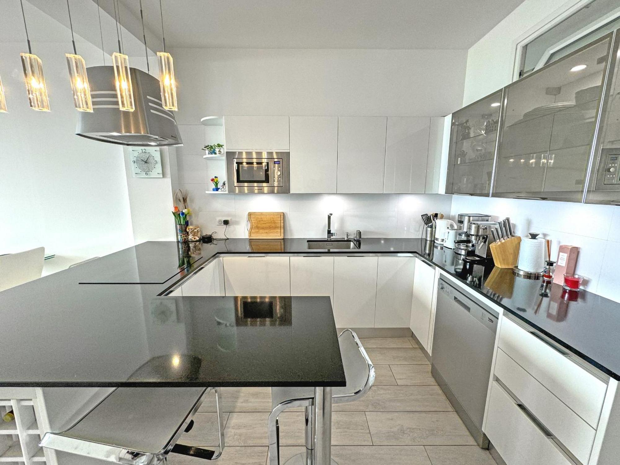 Apartamento Gorgeous Oceanfront Promenade