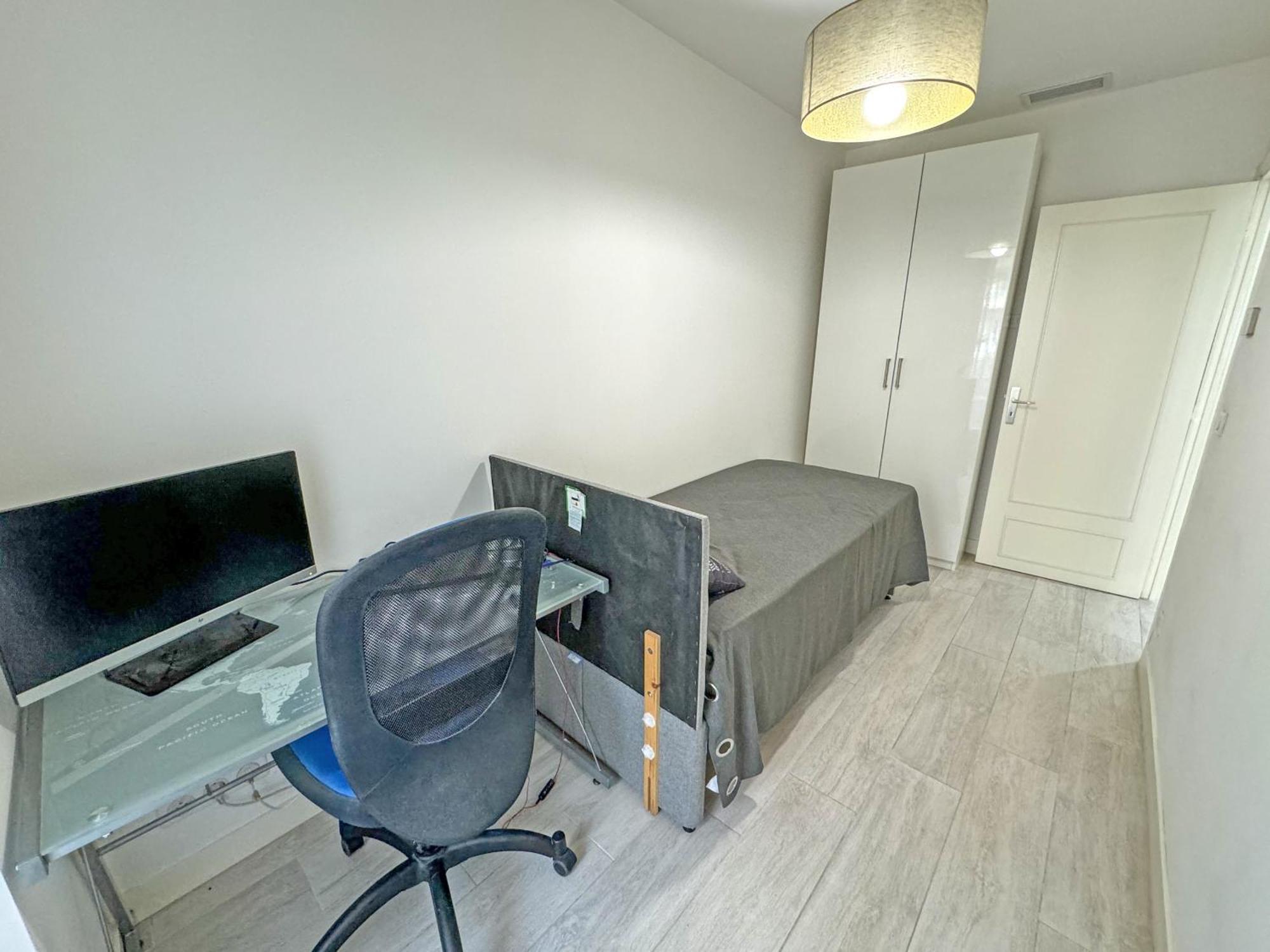 Gorgeous Oceanfront Promenade Apartment *