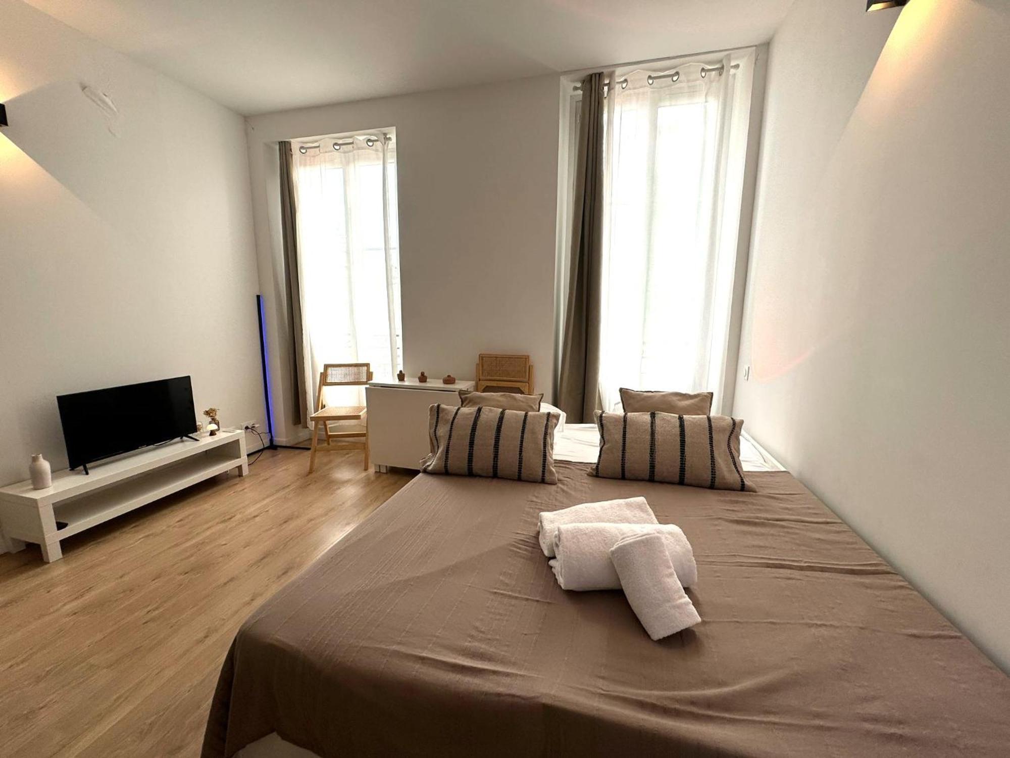 Studio Hypercentre 402 Apartment *