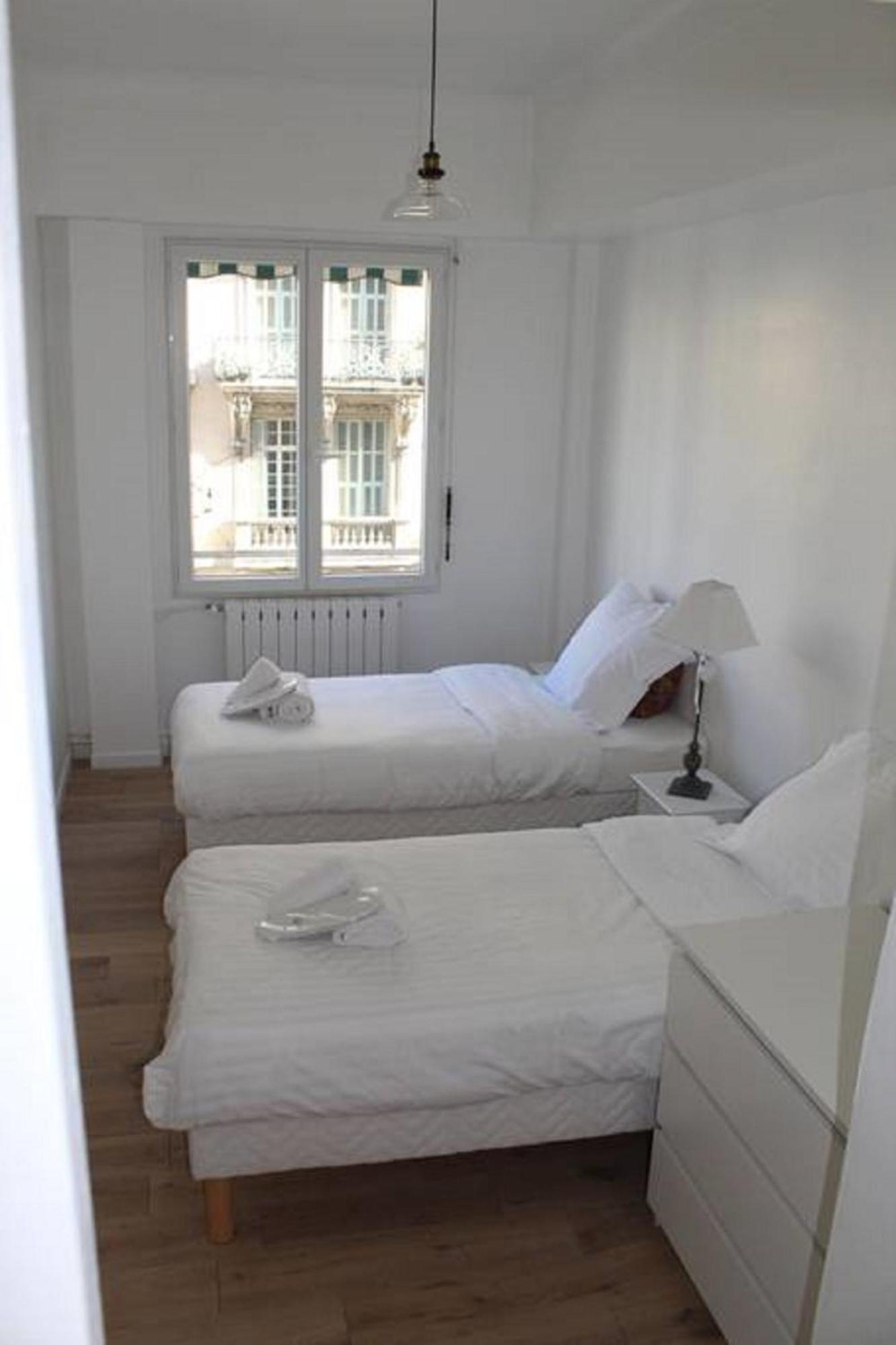 Apartment Plein Centre, Calme Et Proche De La *