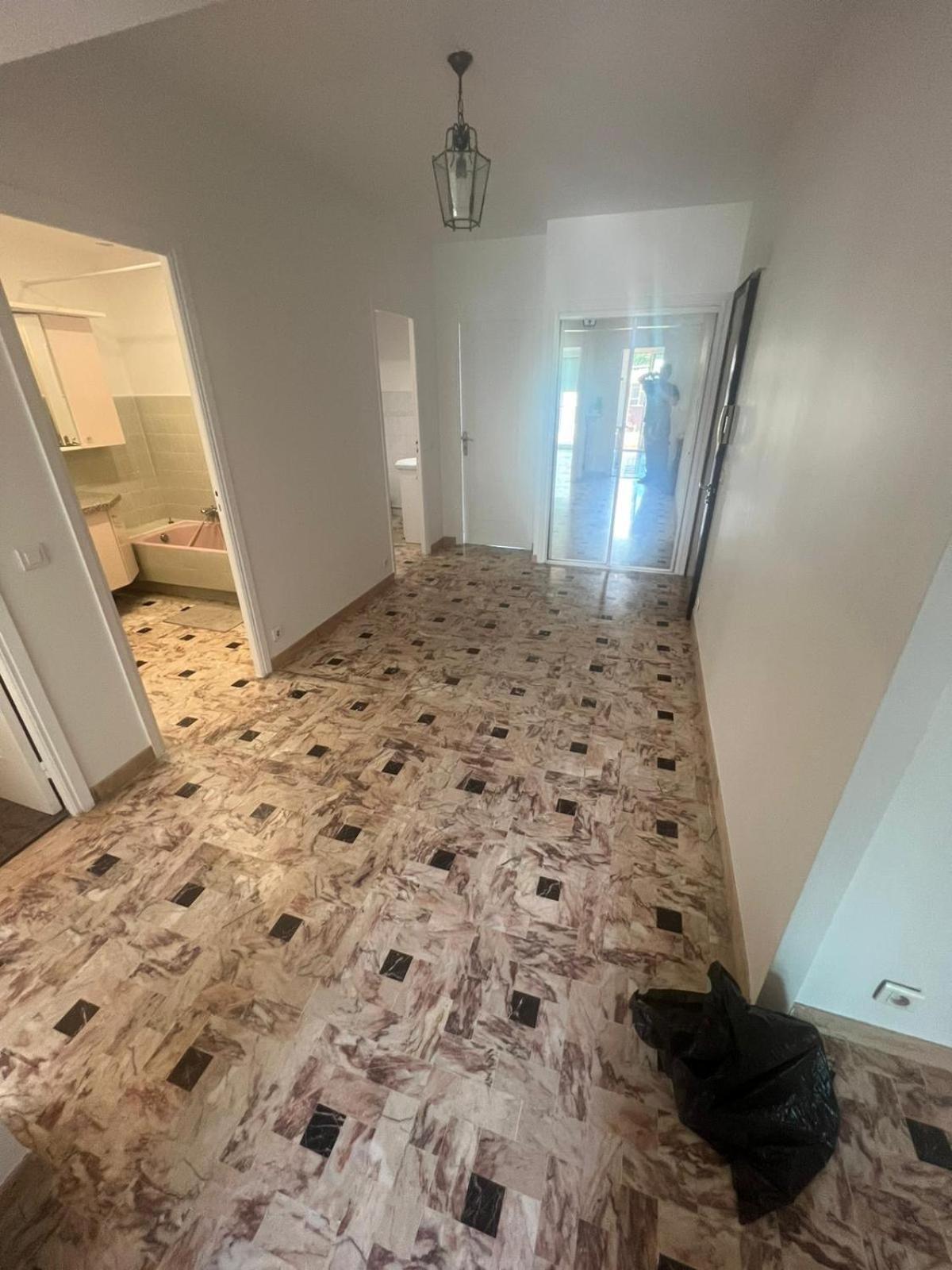 Grand Proche Promenade Apartment *